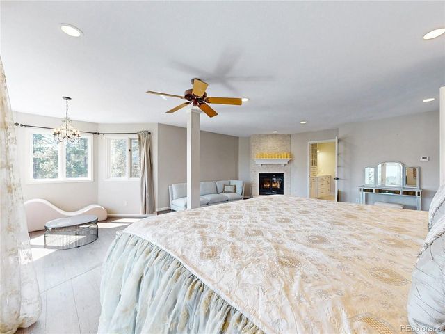 7692 Surrey Dr, Morrison, CO 80465
