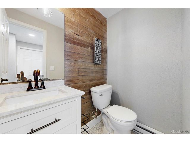 7692 Surrey Dr, Morrison, CO 80465