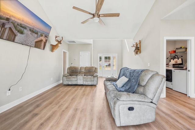 1900 Blue Bird Rd., Loris, SC 29569