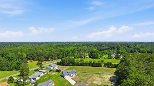 1900 Blue Bird Rd., Loris, SC 29569