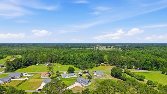 1900 Blue Bird Rd., Loris, SC 29569