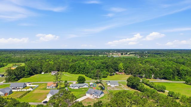 1900 Blue Bird Rd., Loris, SC 29569