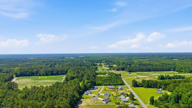 1900 Blue Bird Rd., Loris, SC 29569