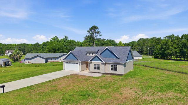 1900 Blue Bird Rd., Loris, SC 29569