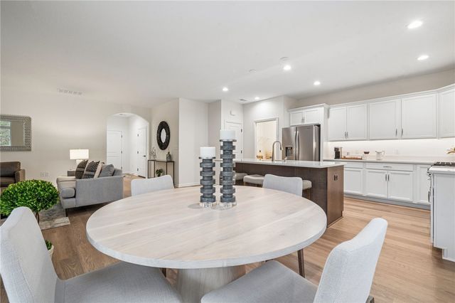 4296 Hawthorn Drive, South Park, PA 15129