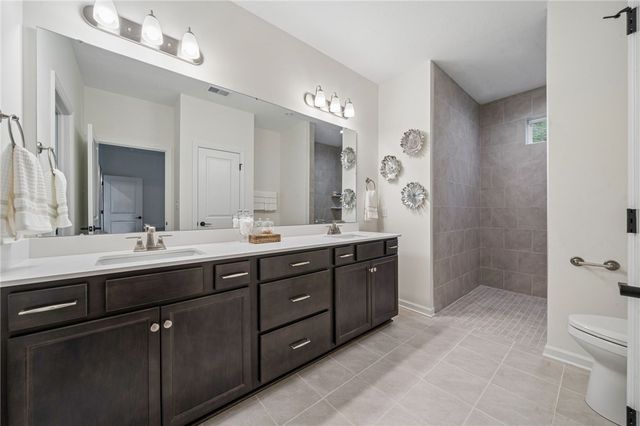 4296 Hawthorn Drive, South Park, PA 15129