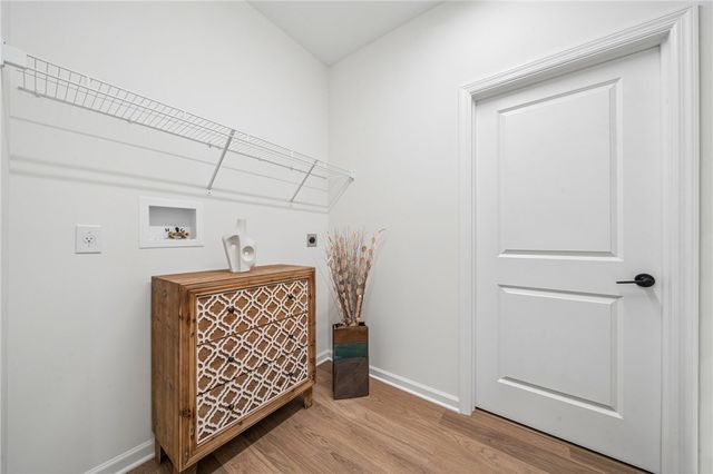 4296 Hawthorn Drive, South Park, PA 15129