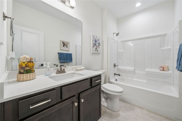 4296 Hawthorn Drive, South Park, PA 15129