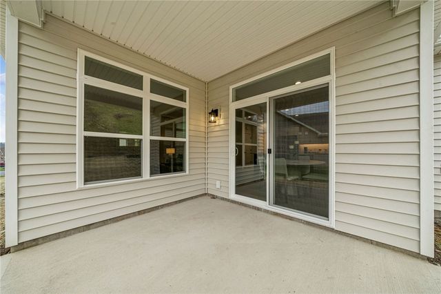 4296 Hawthorn Drive, South Park, PA 15129