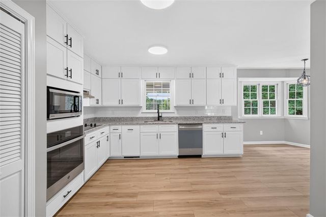 3606 Suwanee Creek Court, Suwanee, GA 30024