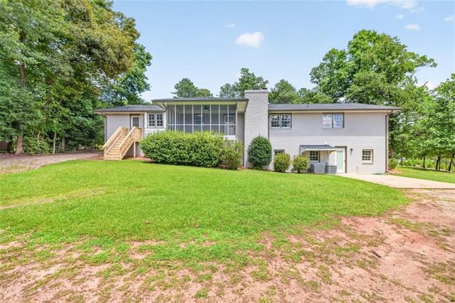 3606 Suwanee Creek Court, Suwanee, GA 30024