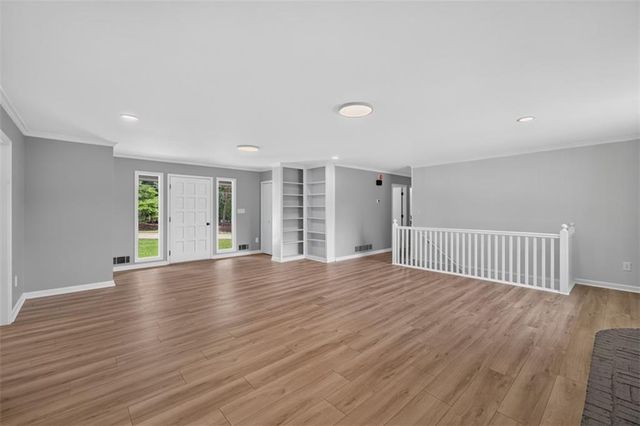 3606 Suwanee Creek Court, Suwanee, GA 30024