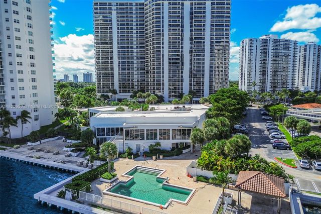 20281 E Country Club Dr 1412, Aventura, FL 33180