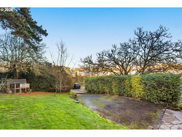 10807 Nw 2ND St, Portland, OR 97231