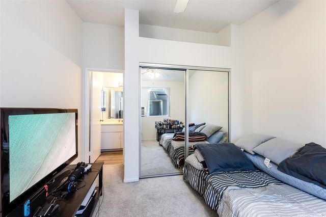 91-1088 Laaulu Street 18E, Ewa Beach, HI 96706