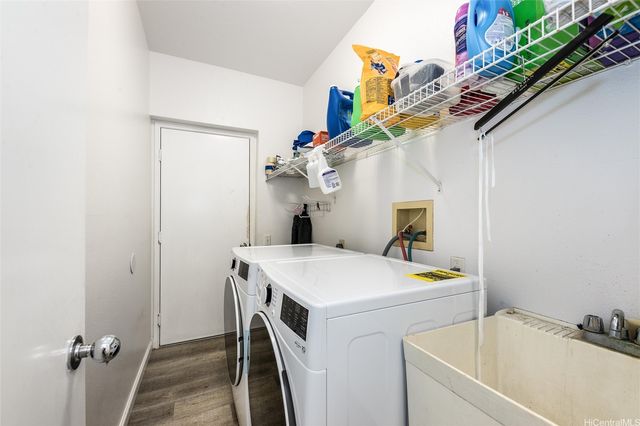 91-1088 Laaulu Street 18E, Ewa Beach, HI 96706