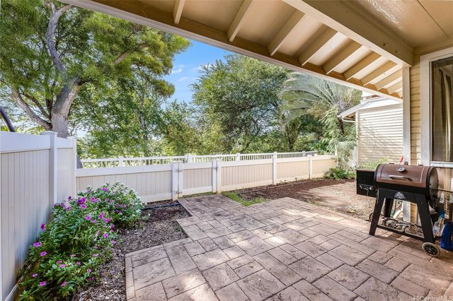 91-1088 Laaulu Street 18E, Ewa Beach, HI 96706