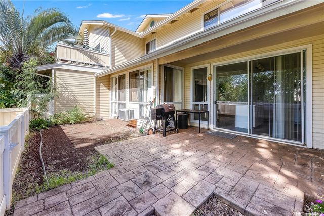 91-1088 Laaulu Street 18E, Ewa Beach, HI 96706