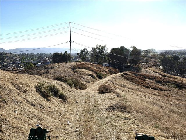 30925 Nicolas Road, Temecula, CA 92591
