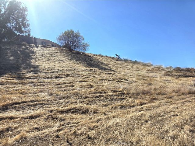 30925 Nicolas Road, Temecula, CA 92591