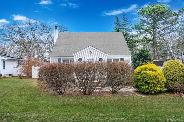 287 Central Avenue, Bohemia, NY 11716