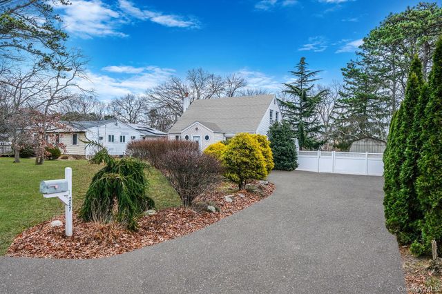 287 Central Avenue, Bohemia, NY 11716