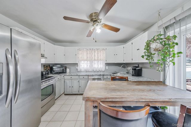 287 Central Avenue, Bohemia, NY 11716