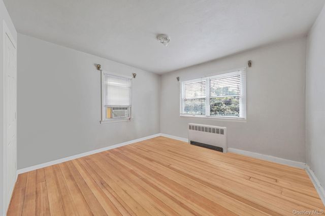 287 Central Avenue, Bohemia, NY 11716