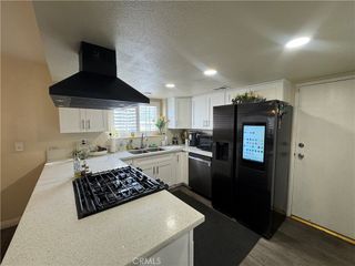 22031 Main 1, Carson, CA 90745
