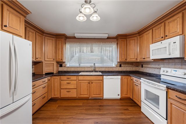 67 North Main Street, Hornell, NY 14843