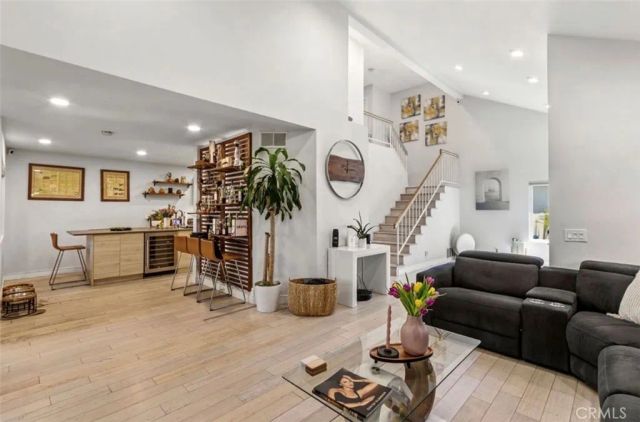 6250 E Quartz Lane, Anaheim Hills, CA 92807