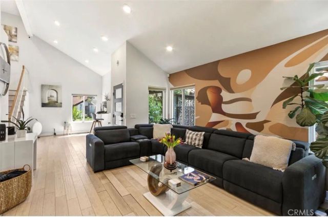 6250 E Quartz Lane, Anaheim Hills, CA 92807