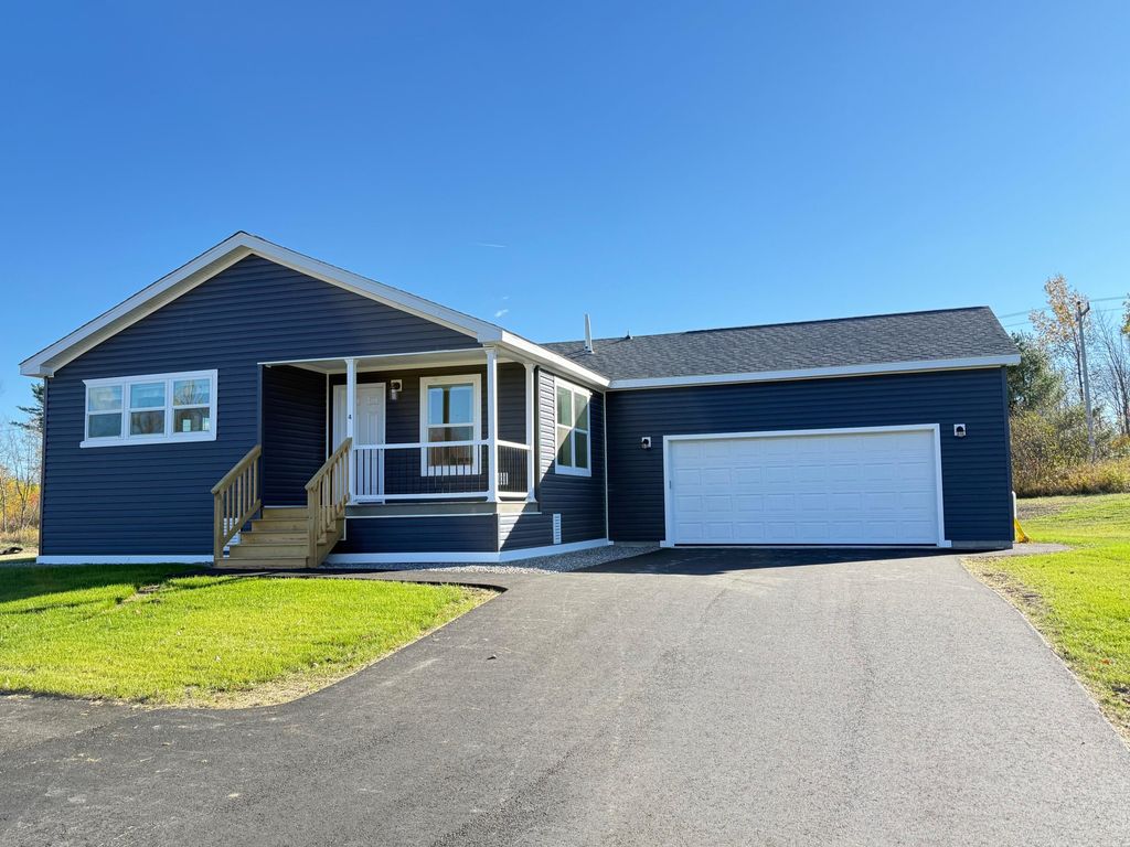 1 Baxter Boulevard, Biddeford, ME 04005 — exterior