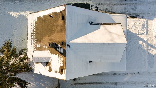 2233 South Avenue, Niagara Falls, NY 14305