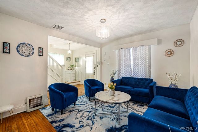 2233 South Avenue, Niagara Falls, NY 14305