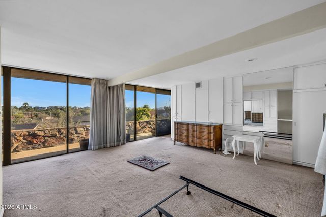 2141 E PALO VERDE Drive, Phoenix, AZ 85016