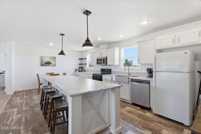 833 W Tepee Street, Apache Junction, AZ 85120