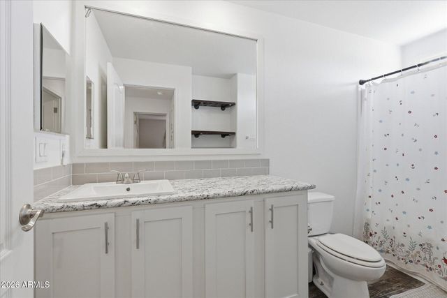 833 W Tepee Street, Apache Junction, AZ 85120