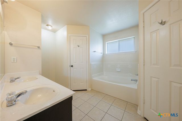 3907 Llano Estacado Court, Killeen, TX 76549