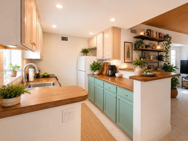 910 Jefferson Ave 5C, Miami Beach, FL 33139