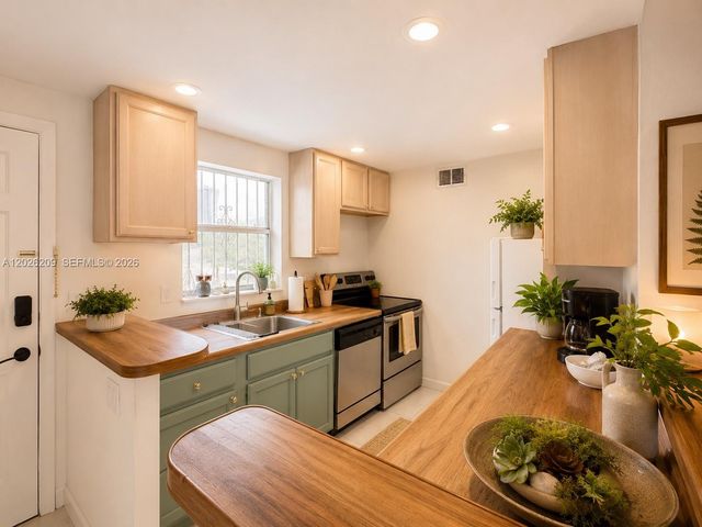 910 Jefferson Ave 5C, Miami Beach, FL 33139
