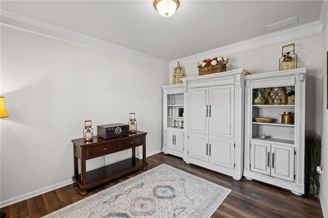 705 Owens Circle, Canton, GA 30115