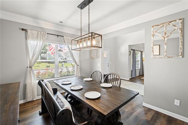 705 Owens Circle, Canton, GA 30115