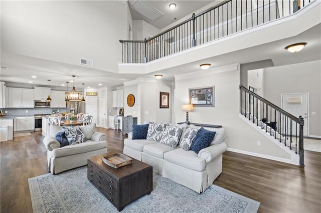 705 Owens Circle, Canton, GA 30115
