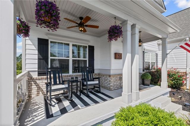 705 Owens Circle, Canton, GA 30115