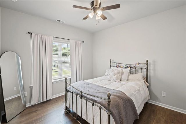 705 Owens Circle, Canton, GA 30115