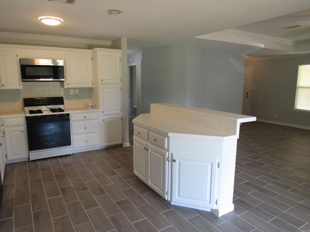 4 Patty Lane, Conway, AR 72032