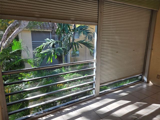 959 SE 2nd Avenue 204, Deerfield Beach, FL 33441