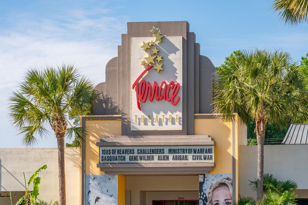 Image 24 of property listing at 252 Howle Avenue A-3, Charleston, SC 29412