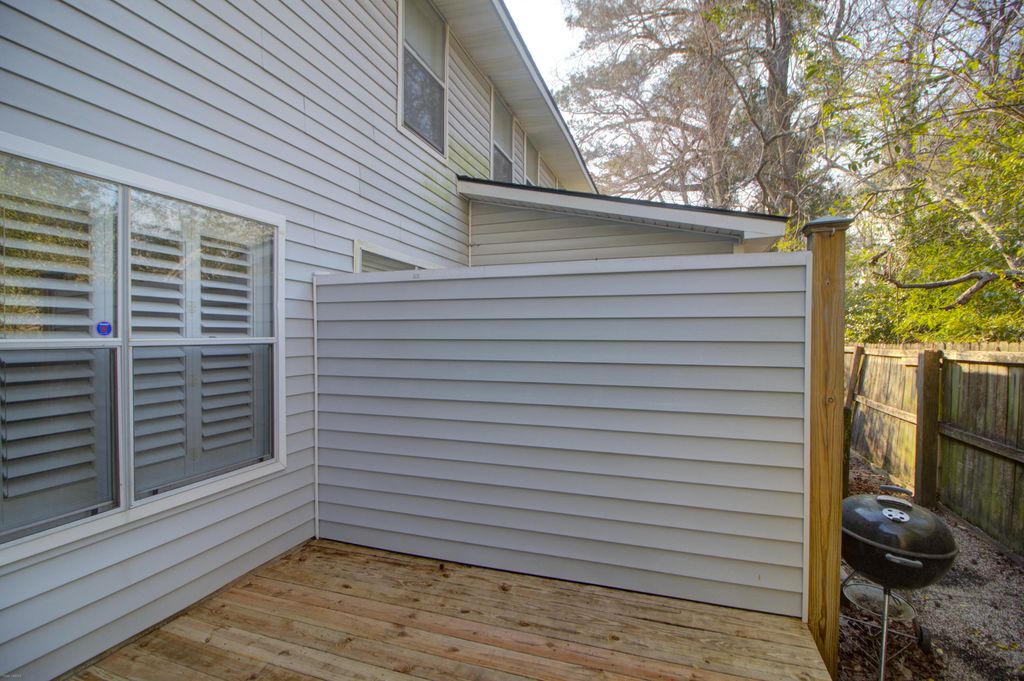 Image 26 of property listing at 252 Howle Avenue A-3, Charleston, SC 29412